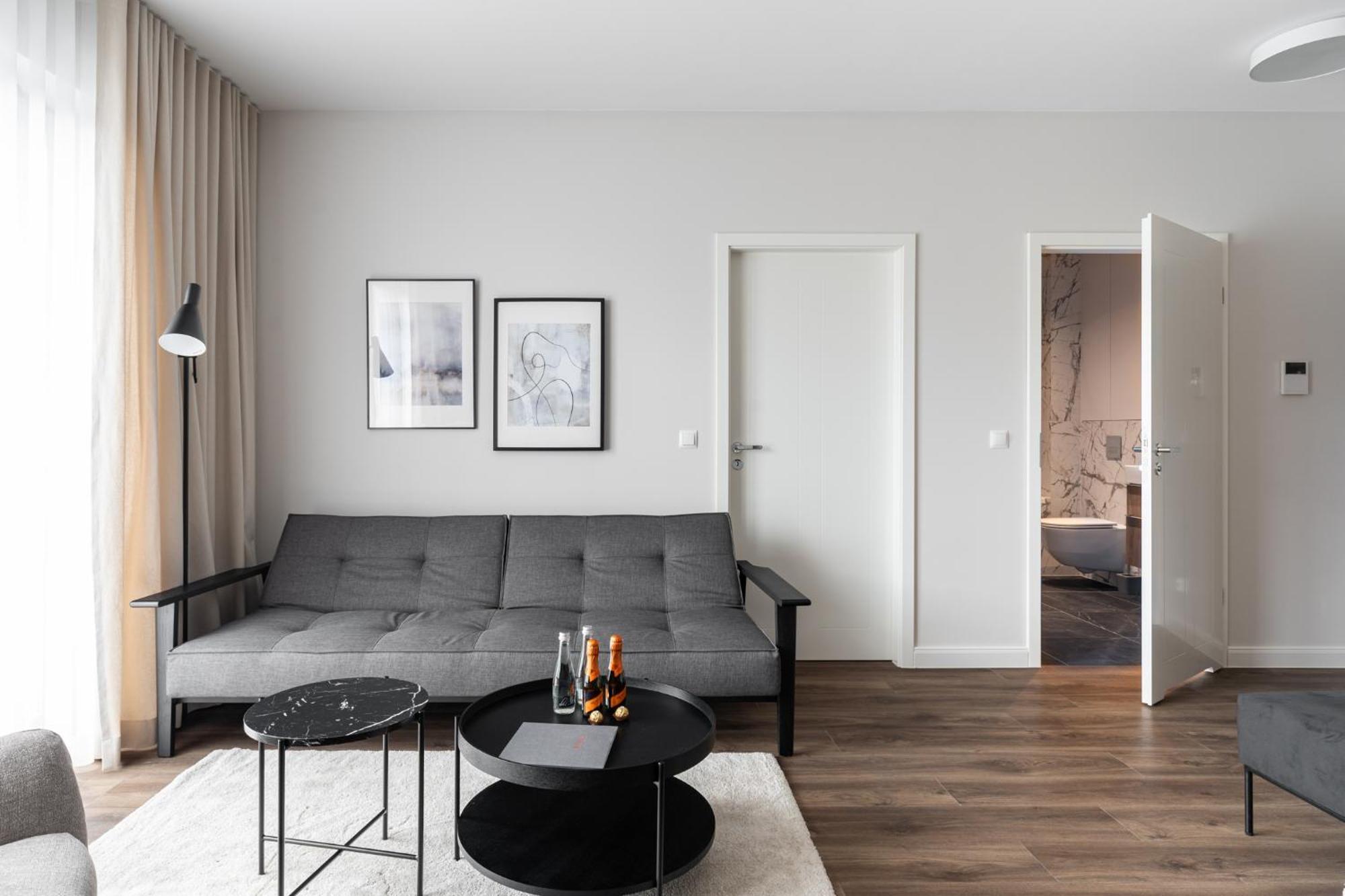Scala 60C City Center Apartments By Lion Apartments Gdansk Ngoại thất bức ảnh